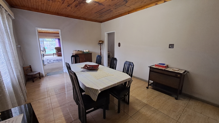 5 Bedroom Property for Sale in Villiers Free State